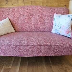 Restauriertes Sofa